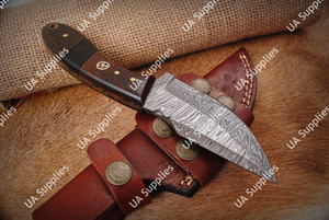 Cuchillo EDC Skinner de Acero de Damasco Personalizable al por Mayor con Hoja Fija de Espiga Completa, Mango de Hueso y Funda de Cuero para Camping al Aire Libre, OEM - Product Image 4