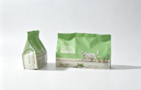 Litière pour chat en manioc BYS en gros, 2 kg, agglomération rapide, hautement absorbante, faible poussière, pour acheteurs en gros, distributeurs d'animaux de compagnie, emballage flexible