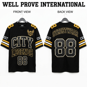 เสื้อฟุตบอลสั่งทำพิเศษ ผ้าโพลีเอสเตอร์ 160 GSM แบบถักสำหรับนักกีฬา สีแดงเบอร์กันดี-ทอง คอวี แขนเสื้อแบบเรียบ พิมพ์ลายดิจิทัล เป็นมิตรต่อสิ่งแวดล้อม ระบายอากาศได้ดี - Product Image 5