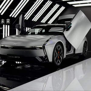 Xiaopeng P7 2025 702 Longue portée Ultra Électrique, transformez votre conduite quotidienne, nouvelle gamme de véhicules électriques en stock, voiture neuve, voiture d'occasion, vente flash - Product Image 4