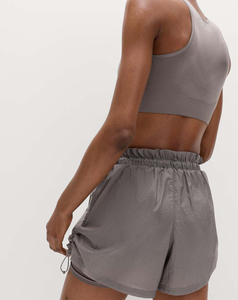Shorts Deportivos Gris Oscuro de Cintura Alta para Mujer, con Bolsillos, Cintura Elástica, Corte Regular, Secado Rápido, Tejido de Poliéster, Estilo Casual, 160 g - Product Image 3