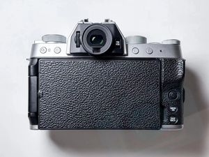 กล้อง DSLR มือสองราคาถูก S5 Mark II 24.2MP ฟูลเฟรม CMOS พร้อมวิดีโอ Full HD และการ์ด SD - Product Image 6