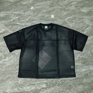 Conjunto Deportivo de Verano para Hombre, Camiseta de Baloncesto Negra de Malla con Cuello Redondo y Manga Corta, Corte Holgado y Transpirable, Pantalones Cortos con Cordón Ajustable - Product Image 6