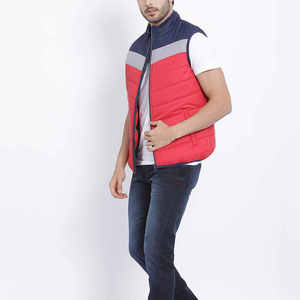 Chaleco Acolchado Tricolor para Hombre en Gris Marino y Rojo, de Poliéster, con Bloques de Color, Sin Mangas, Cuello Alto, Aislante, de Calidad, para Invierno - Product Image 5