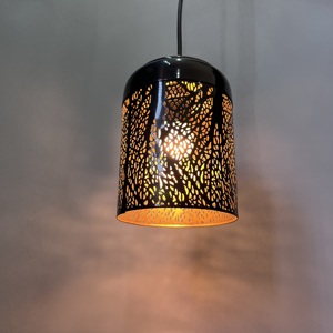 Luminaire suspendu décoratif en fer forgé noir, design artisanal, motif découpé au laser, LED blanc chaud doux pour salon - Product Image 3
