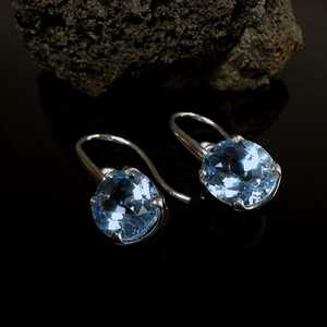 Boucles d'oreilles en topaze bleue naturelle, argent sterling 925, sans nickel, pierres précieuses ovales facettées, bijoux faits à la main pour femmes - Product Image 6