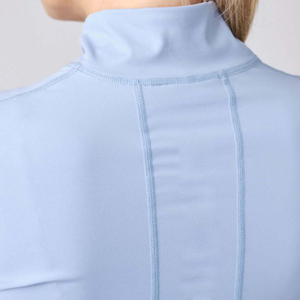 Chemise de compétition équestre de haute qualité, extensible dans 4 directions, en tissu technique doux au toucher, idéale pour la compétition et les spectacles. - Product Image 4