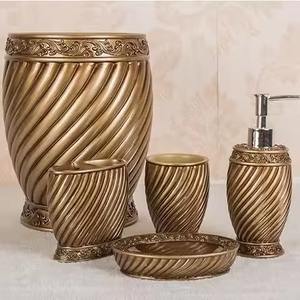 Juego de Accesorios de Baño de Metal de Lujo para Encimera con Botella Dosificadora - Product Image 4