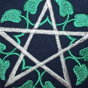 Parches Bordados con Logotipo Personalizado, Insignias Personalizadas Termoadhesivas para Gorras, Suministros de Fábrica OEM - Product Image 6