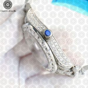 Montre de luxe pour femme Charm_Jewells en acier inoxydable, boîtier rond de 38 mm, lunette sertie de diamants, mouvement à quartz analogique, fermoir pliant - Product Image 2