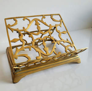 Soporte para libros de cocina de metal para interiores de cocina elegantes y manejo diario de recetas, suave, funcional, confiable y eficiente - Product Image 3