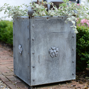 <b>Large</b> metal iron outdoor Galvanized heavy duty planters Customized metal planters <b>box</b> Heavy duty outdoor garden - Product Image 4
