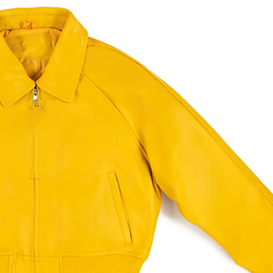 แจ็คเก็ตบอมเบอร์หนังเทียมสีเหลืองลายเซ็น รุ่นเรกูลาร์ สไตล์วาร์ซิตี้ แบบซิป ยูนิเซ็กส์ เสื้อคลุมสตรีทแวร์ ทรงพรีเมียม ใส่ได้ในฤดูใบไม้ผลิ - Product Image 3