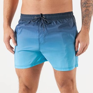 Shorts de bain professionnels OEM en gros à séchage rapide pour hommes, tendance, légers, pour l'été, avec logo personnalisé - Product Image 3
