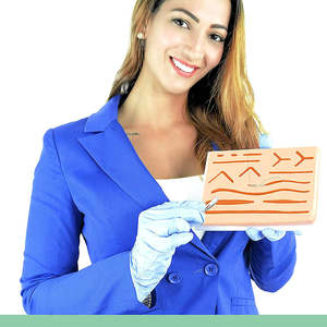 Kit complet d'entraînement à la suture (30 pièces) pour étudiants en médecine par Dentavex - Product Image 2