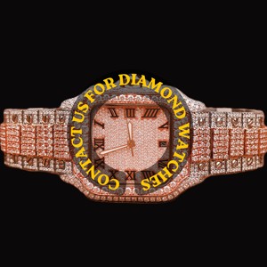 Montre-bracelet pour homme élégante et attrayante, avec un boîtier carré en moissanite bicolore, des chiffres romains et un cadran en verre aux caractéristiques tendance - Product Image 1