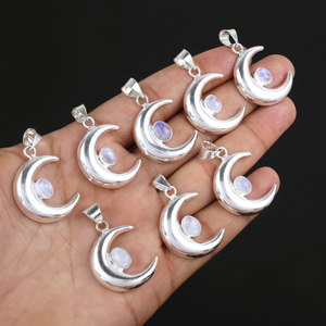 Colgante de Piedra Lunar Minimalista de Moda, Elegante Piedra Lunar Arcoíris, Joyería Plateada, Hecho a Mano, Estilo Boho, con Cristal y Engaste de Bisel - Product Image 1