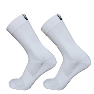 Chaussettes de sport unisexes en polyester fabriquées au Pakistan, OEM ODM, thermiques, auto-chauffantes, antibactériennes, personnalisées - Product Image 2
