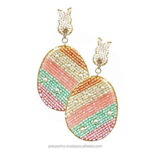 Pendientes Colgantes Hechos a Mano Unisex con Cuentas Gruesas, Diseño Floral, Estilo Bohemio, Inspirados en Perlas, Clásicos de la India, para Regalo de Fiesta - Product Image 6