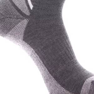 Chaussettes de football pour jeunes, respirantes, absorbantes, de haute qualité, en bleu, noir et gris, avec logos personnalisables, 100% nylon - Product Image 6