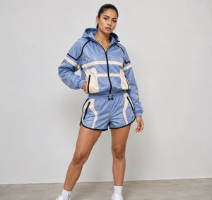 Conjunto de Sudadera con Capucha y Pantalones Cortos Bordados para Mujer, Ropa Deportiva Informal de Invierno, Traje de Dos Piezas, Mezcla de Algodón, Logotipo OEM ODM Personalizado - Product Image 2