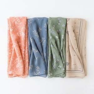 New Premium Quality Wholesale Women's Muslim Solid Casual <b>Scarves</b> 100% <b>Chiffon</b> Material Custom Logo Multi-Functional Outdoor Use - Product Image 3