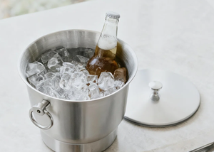 Seau à glace moderne en acier inoxydable mat avec couvercle, refroidisseur de bouteilles de vin sur pied avec poignées latérales pour table - Product Image 4