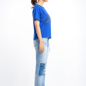 เสื้อยืดผ้าฝ้ายผู้หญิงขายส่งยอดนิยม – เสื้อยืดแขนสั้นลำลองระบายอากาศได้ดี พร้อมโลโก้สั่งทำสำหรับ OEM - Product Image 5