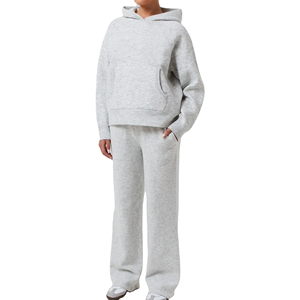 Ensemble survêtement gris à capuche pour femme, manches longues, couleur unie, coupe décontractée, sweat-shirt et pantalon avec poches latérales, tenue d'automne - Product Image 1