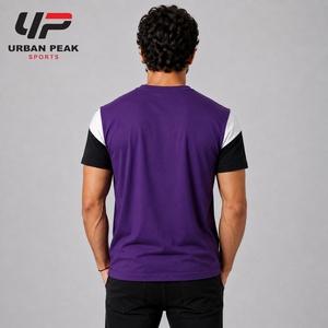 Camiseta Moderna para Hombre con Cuello en V, Tejido de Punto Ligero, Manga Corta, Construcción Flexible y Diseño Casual Minimalista - Product Image 3