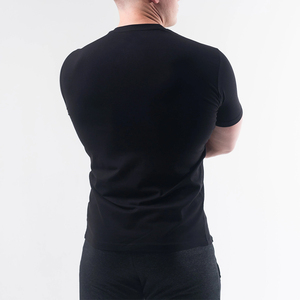 T-shirt pour homme, noir, manches courtes, col rond, couleur unie, tricoté, coupe classique, décontracté, respirant, teinture au fil, 100% polyester, séchage rapide - Product Image 2