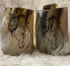 Taza de cerveza de cuerno Natural de estilo Medieval grabado personalizado Ale Mead pulido para decoración del hogar y regalos - Product Image 1