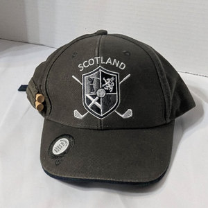 Gorra de golf al por mayor con soporte para tee, fabricante de gorras ligeras de alto rendimiento para deportes y suministro minorista - Product Image 4
