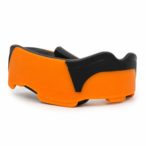 Protège-dents de boxe de haute qualité avec design absorbant les chocs, ajustement confortable et protection fiable pour les entraînements intenses - Product Image 3