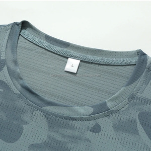 Camiseta deportiva para hombre más vendida, 100% algodón, duradera y cómoda, diseño ajustado, informal, estilo liso, hecho en Pakistán - Product Image 2