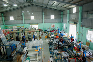 Recyclable Garment Zipper Slider <b>Bag</b> Designed for Apparel Packaging Offering Easy Access and Reuse Convenience - Product Image 6