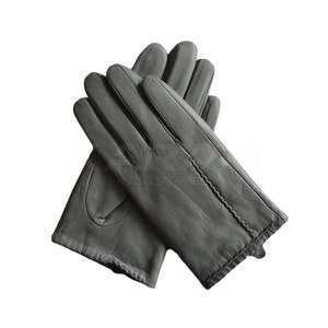 Gants en cuir sur mesure de style nouveau, prix de gros abordable, service OEM, gants en cuir pour la vente en ligne - Product Image 1