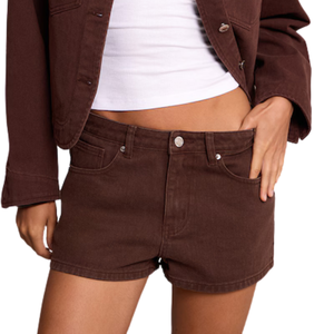 Short en jean grande taille pour femme, personnalisable, échantillon gratuit, meilleure qualité - Product Image 4