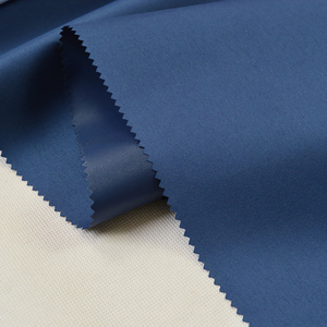 Tissu en coton doux de qualité supérieure pour kurti et salwar kameez, tissu imprimé en lawn pour vêtements traditionnels d'été. - Product Image 5