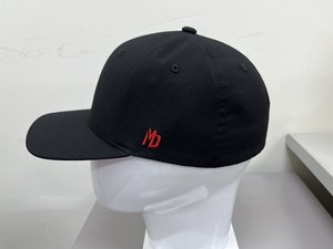Gorra de Béisbol Estructurada de 6 Paneles con Logotipo y Color Personalizables, Accesorio Casual Moderno para Exteriores, Hecha en Fábrica en Vietnam - Product Image 3