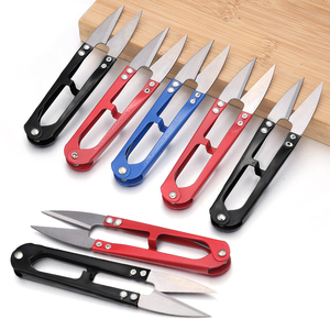 Tijeras de primavera 6 en 1: Tijeras pequeñas en forma de U para punto de cruz, cortadores de hilo y cordón para el hogar, tijeras de costura para tela. ¡Oferta caliente! - Product Image 5