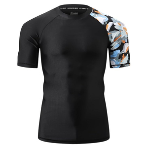 T-shirt de compression à manches courtes pour homme de haute qualité, design personnalisé par sublimation, rashguard pour adultes - Product Image 2