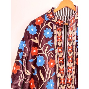 Chaqueta Bomber Corta de Otoño, Tejida a Mano, de Terciopelo Ecológico, Estilo Vintage, con Cuello Mao, Manga Larga y Estampado Floral - Product Image 4