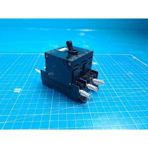 Protecteur de circuit 3 pôles Fuji CP33E/15, utilisé comme pièce détachée pour équipement semi-conducteur d'époque - Product Image 6