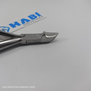 Cortauñas Profesional de Acero al Carbono con Cuchilla Curva de Apertura Ancha y Afilada - Opción de Logotipo Personalizado - Para Uñas Gruesas y Cuidado del Bebé - Product Image 2