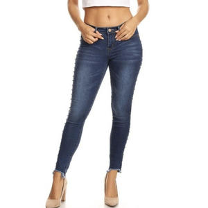Jeans Ajustados de Alta Elasticidad para Mujer, Lavado Oscuro, con Cuentas de Perlas Laterales, Dobladillo Desgastado a la Moda, Jeans de Primera Calidad para Mujer - Product Image 1