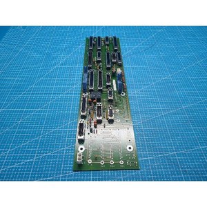 Carte d'interface de filtre Thermo Fisher Scientific 4022 192 57945, utilisée telle qu'elle est, pièces d'équipement semi-conducteur d'époque - Product Image 4