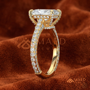 Bague de mariage de luxe en or 14 carats avec diamant de forme radiant et pierres micro-pavées pour femme - Product Image 2
