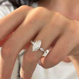 แหวนเพชรทรงมาร์คีส์ 2 กะรัต พร้อมวงแหวนเพชรซ่อนรอบ แหวนหมั้นทองคำขาว 14k แหวนเพชรทรงมาร์คีส์ รับรองโดย IGI - Product Image 3