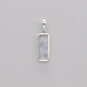 Pendentif croix en argent sterling 925 avec serti clos en pierre de lune arc-en-ciel, bijou religieux chrétien unisexe - Product Image 2